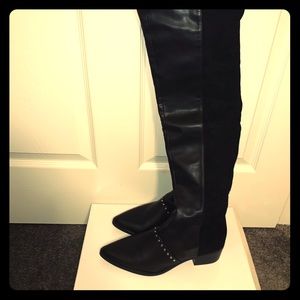Over the knee boots by Report